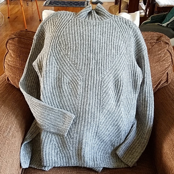 Lane Bryant Sweaters - Lane Bryant cozy high-low sweater